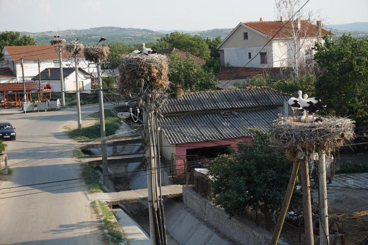 Bed & Breakfast Delikates Stojakovo エクステリア 写真